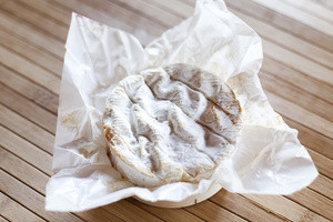 pâte molle à croûte fleurie (fromage) 064d36da caea 4730 bdec 3f4fd18fc565 m
